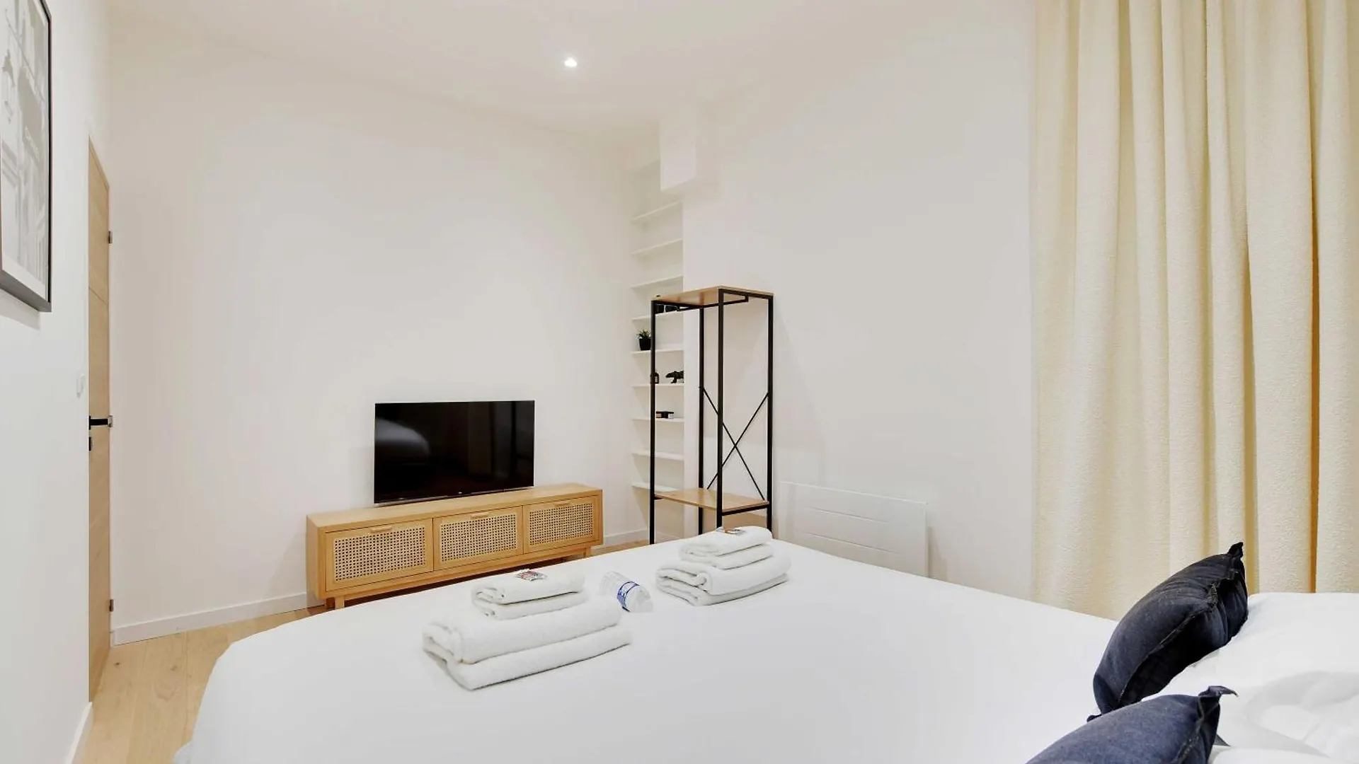 شقة Cosy Modern Flat - 1Br- 4P- Oberkampf باريس